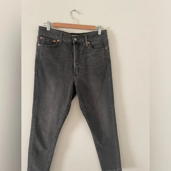 Levi's Wedgie skinny filform women’s Gray Jeans size 31 - Picture 4 of 11
